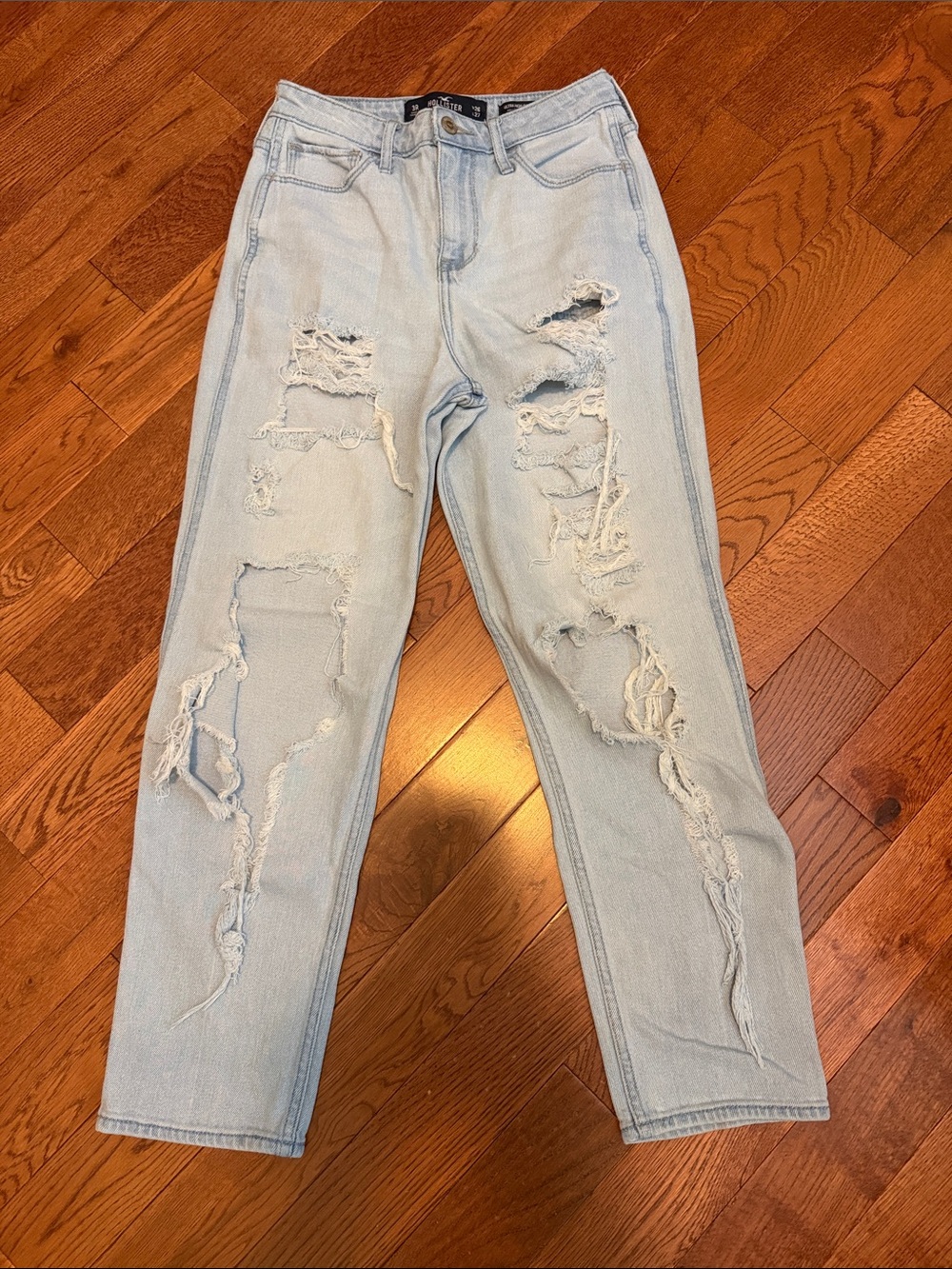 Hollister Light Blue Distressed Women’s Jeans
